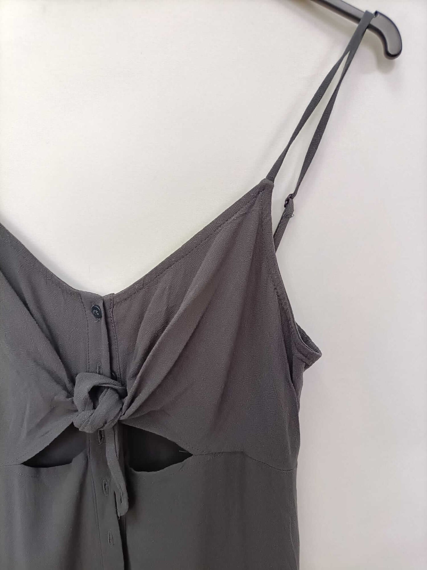 TOPSHOP. Buttoned midi dress S.36