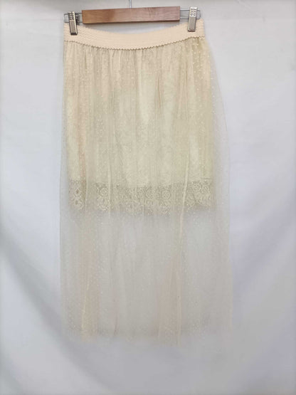 OTRAS. Falda midi tull Tu