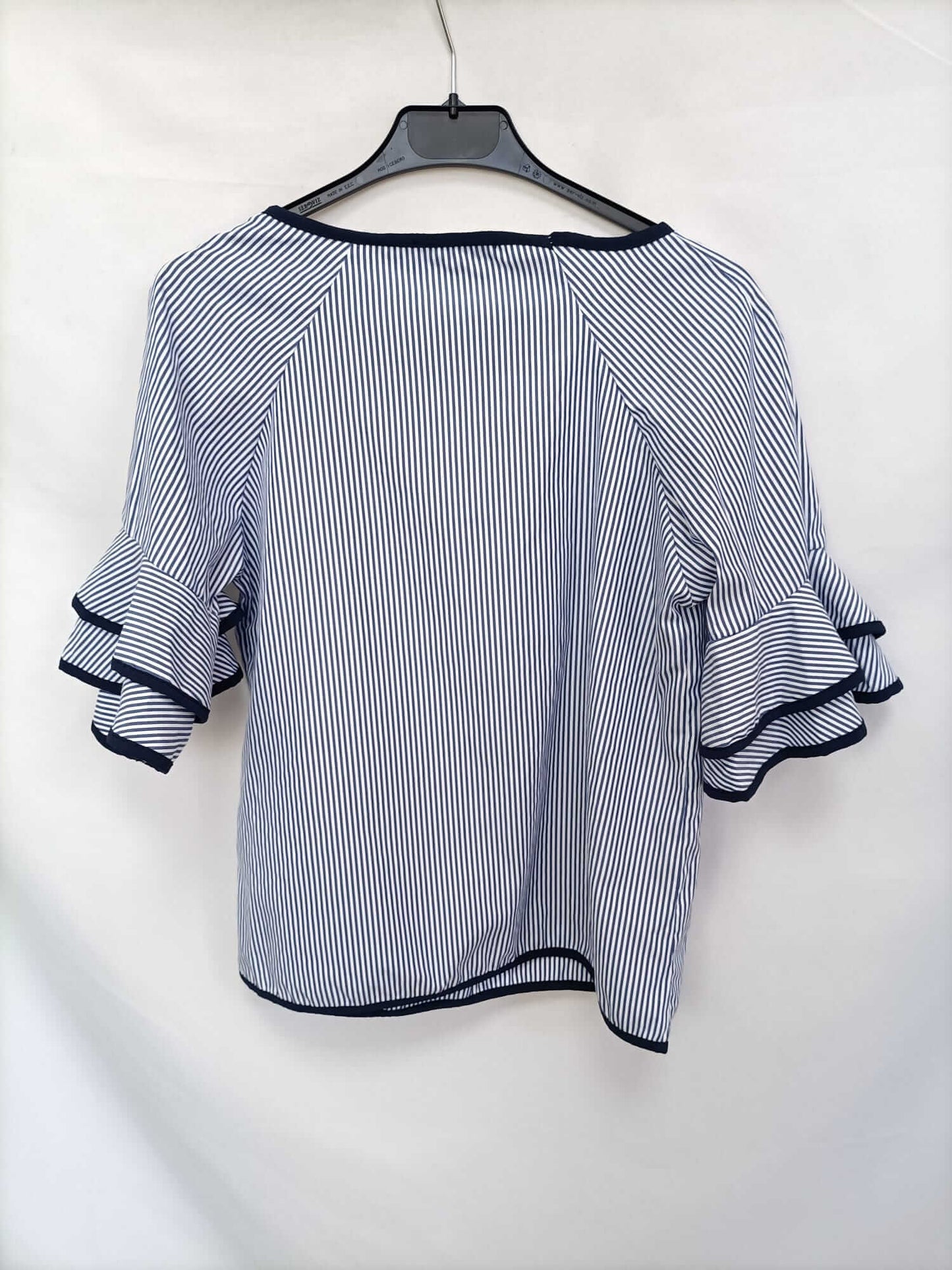 MULAYA. Blue and white striped blouse Ts