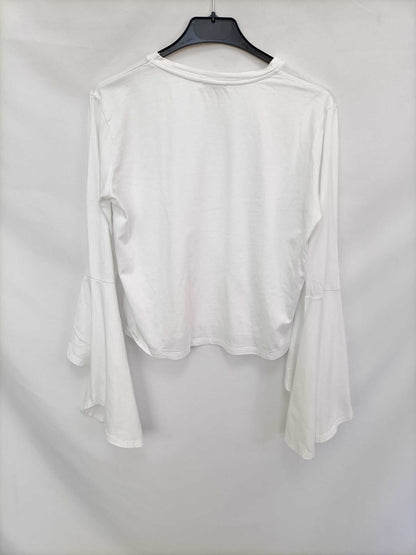 ZARA. Camiseta blanca mangas T.s