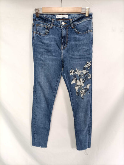 ZARA. Painted flower jeans, size 38