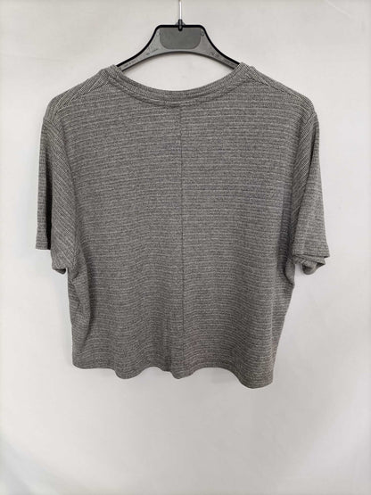 BRANDY MELVILLE. Heathered T-shirt Your (s)