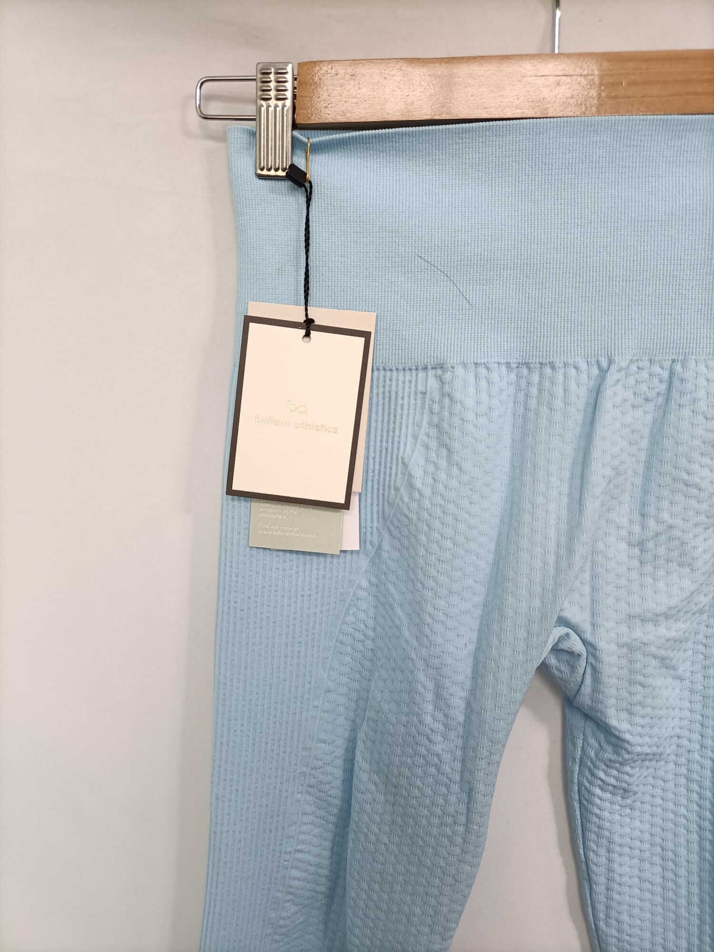 BELIEVE ATHLETICS. Leggins celeste T.xs/s