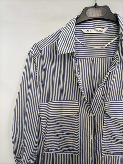 ZARA. Blusa fluida rayas T.xs