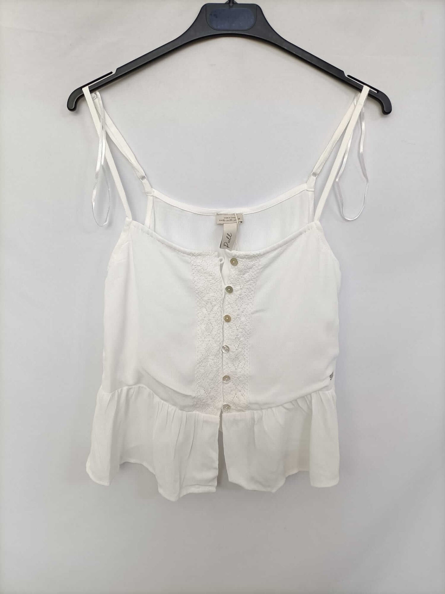 PULL&BEAR. Top blanco con encaje T.xs