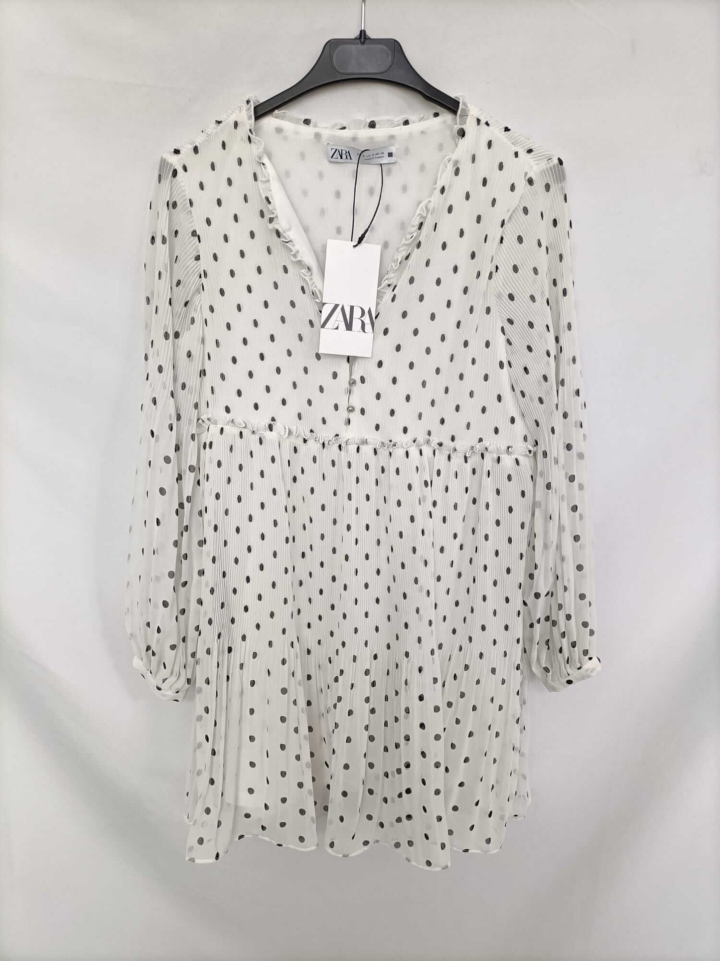 ZARA. Vestido plisado lunares T.s