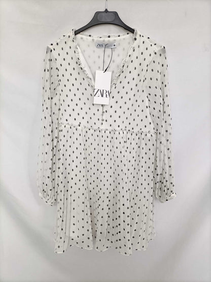 ZARA. Vestido plisado lunares T.s