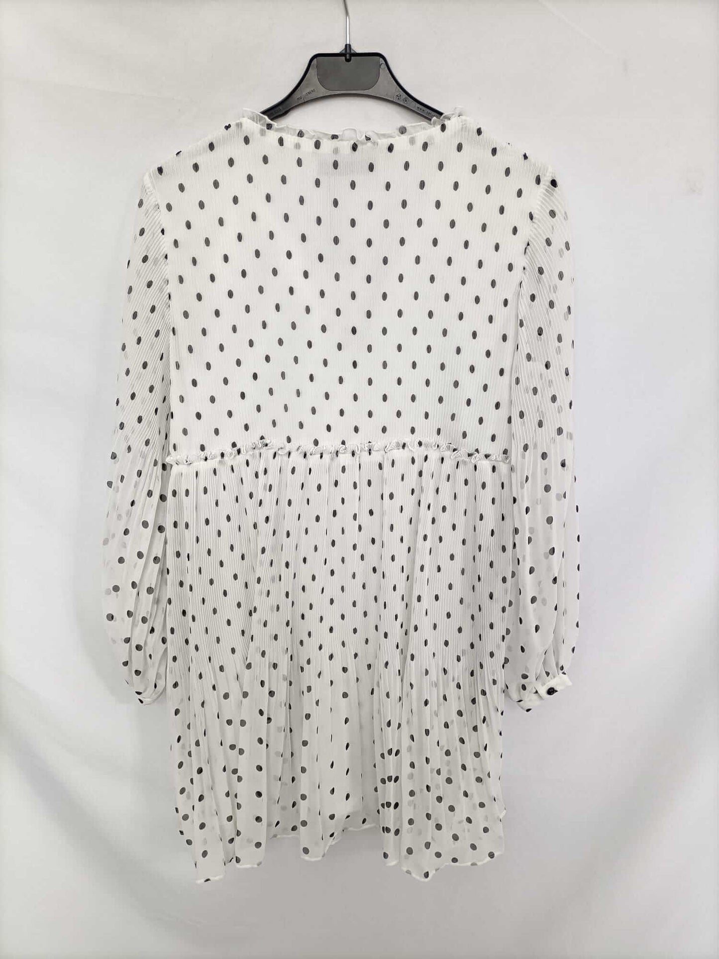 ZARA. Vestido plisado lunares T.s