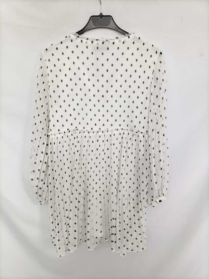 ZARA. Vestido plisado lunares T.s