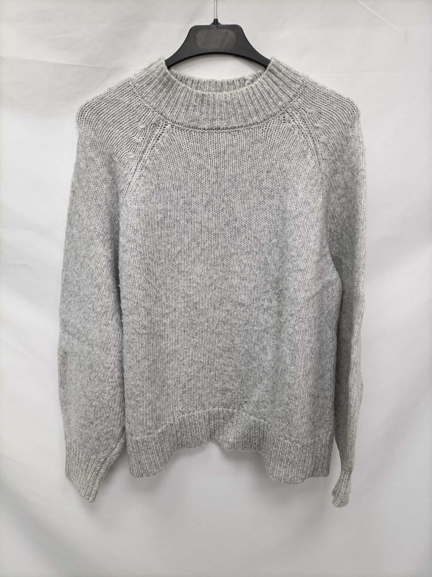 STRADIVARIUS.Gray Ts Sweater
