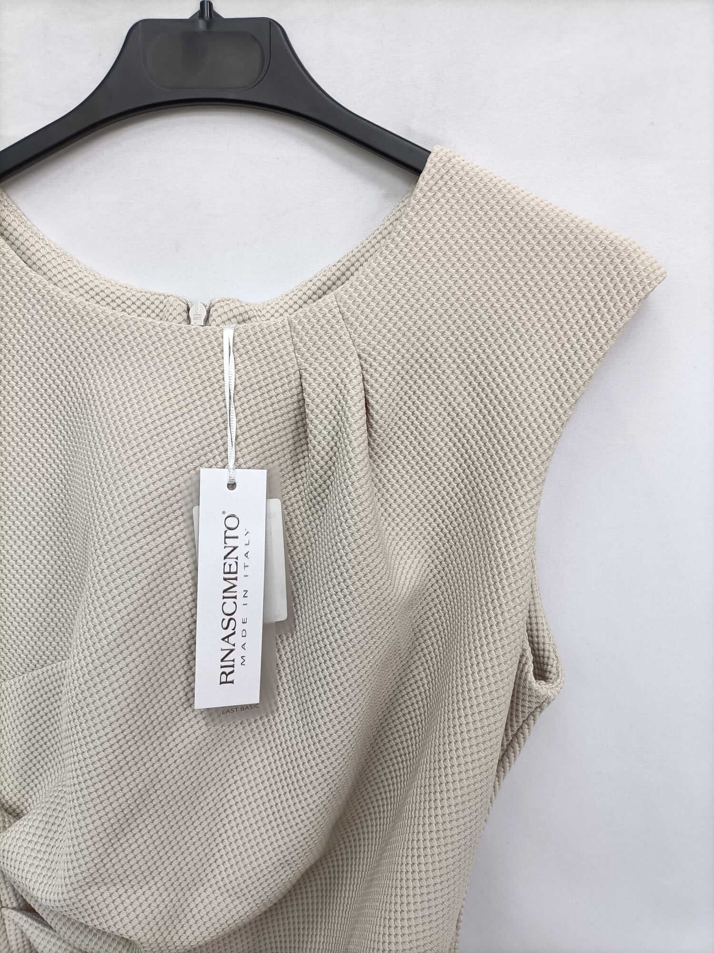 RINASCIMIENTO.Vestido midi beige T.m