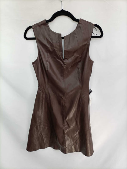 ZARA.Vestido corto marrón T.m