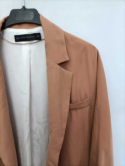 ZARA. Pastel orange blazer T.xs