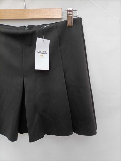 PULL&BEAR.Falda negra corta T.m