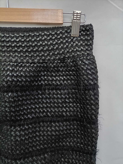 OTRAS.Falda ajustada negra T.s/m