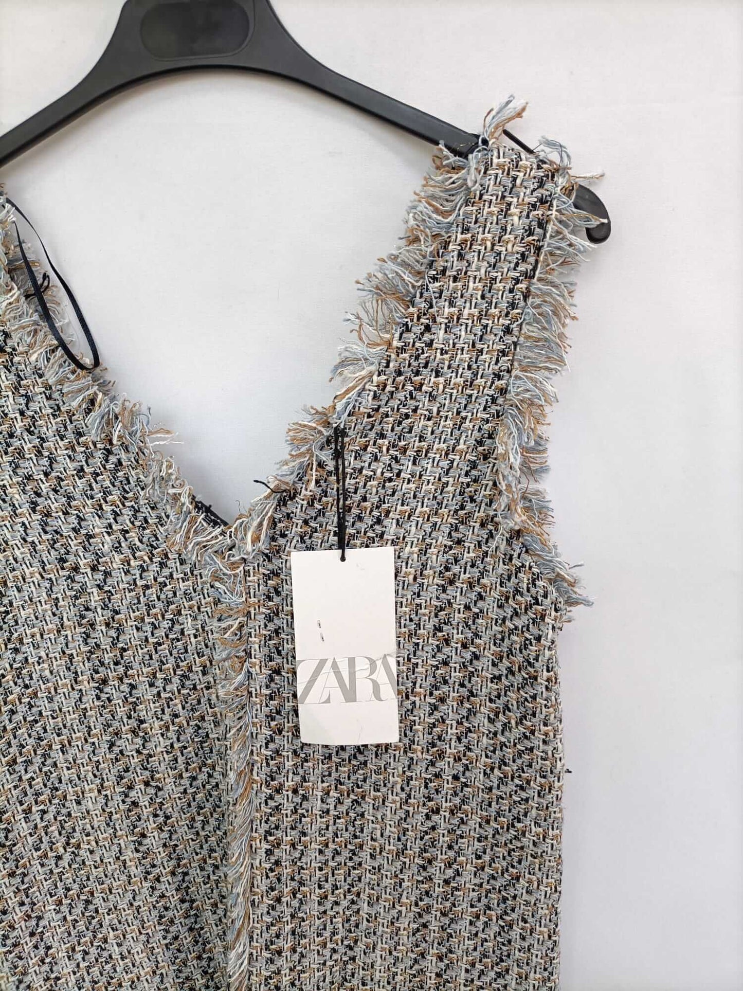 ZARA. Short tweed dress T.xs