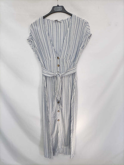 BERSHKA. Vestido midi rayas T.xs