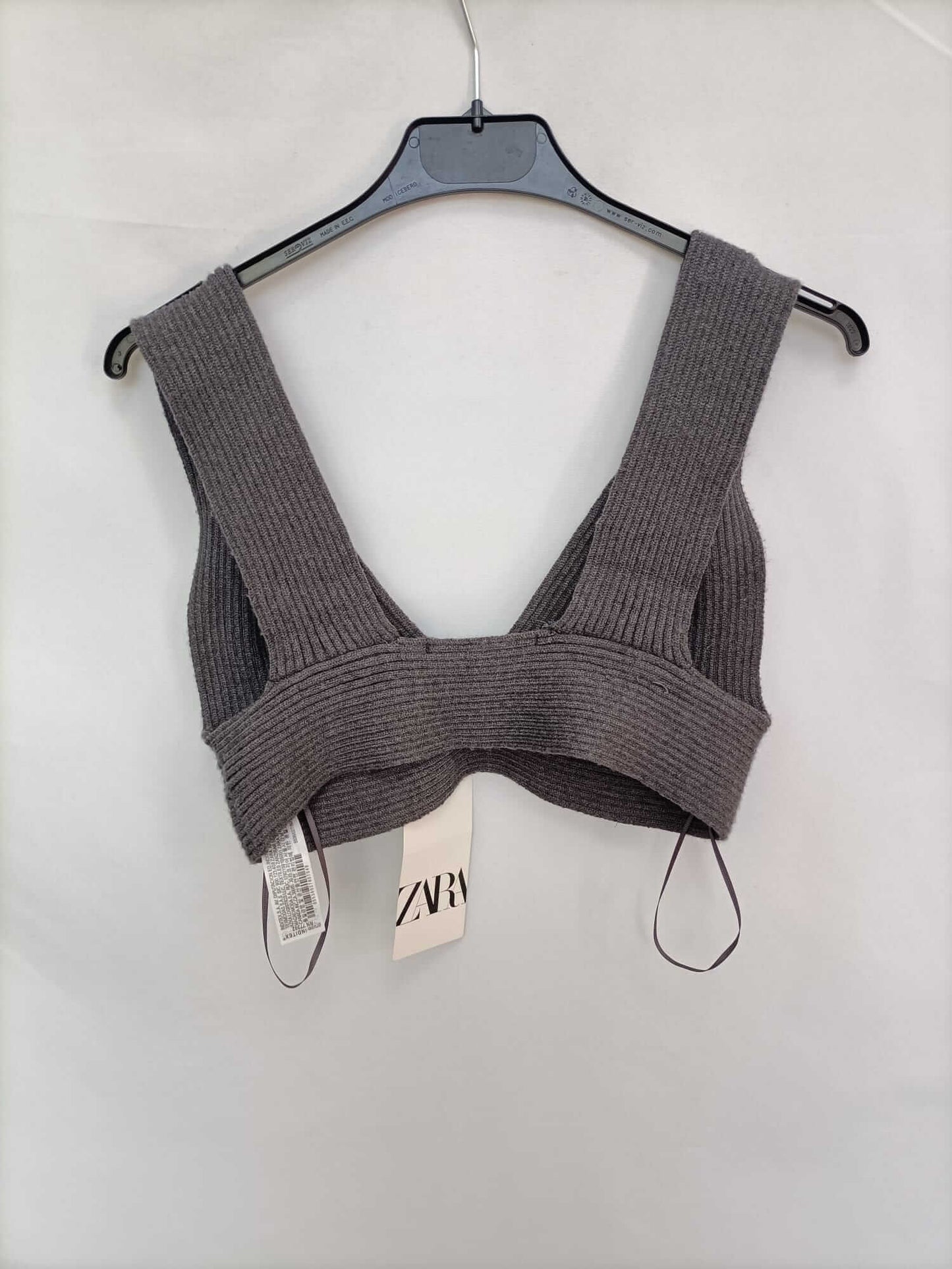 ZARA. Croptop punto gris T.l