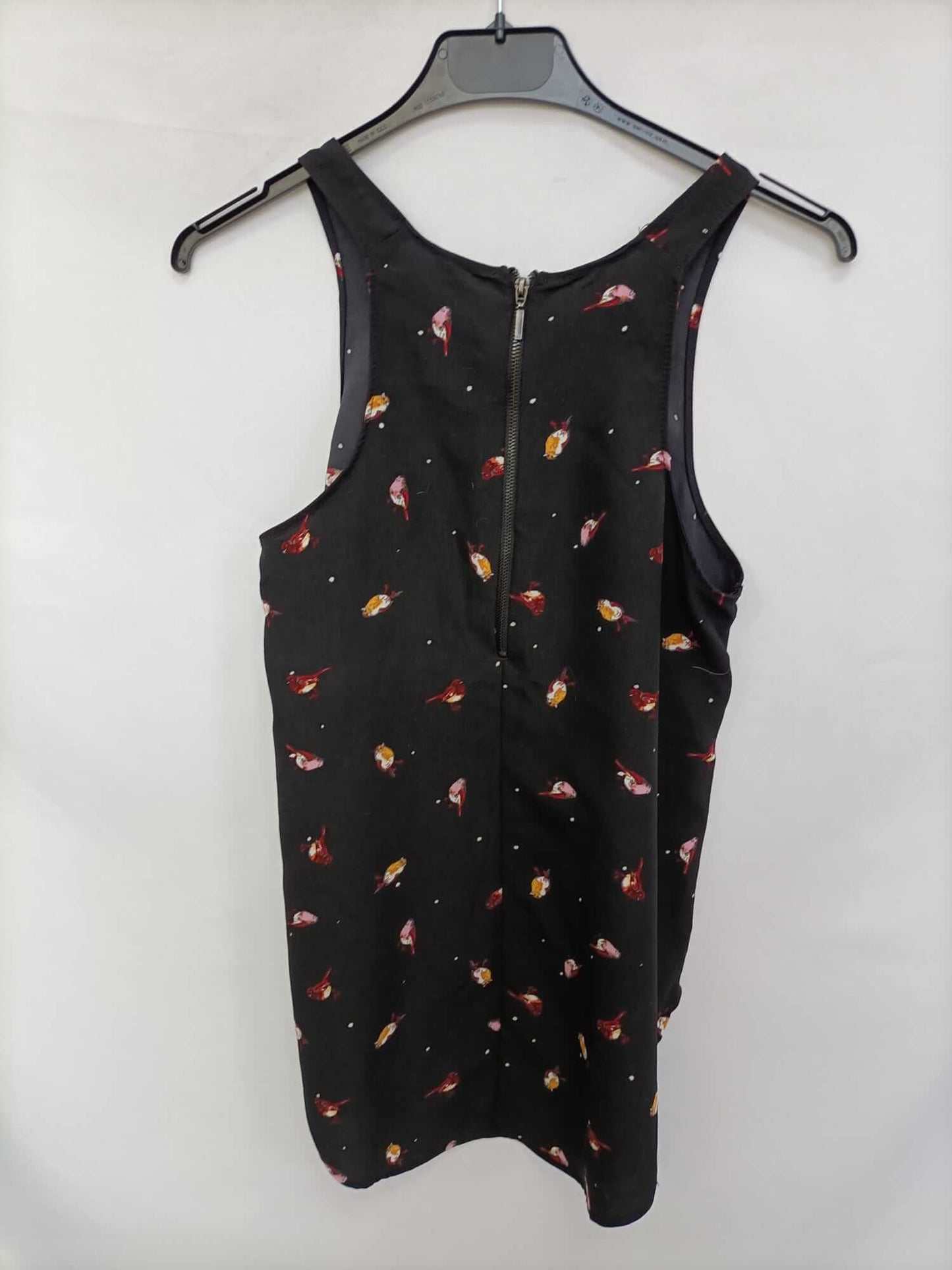 STRADIVARIUS. Top negro pájaros T.s