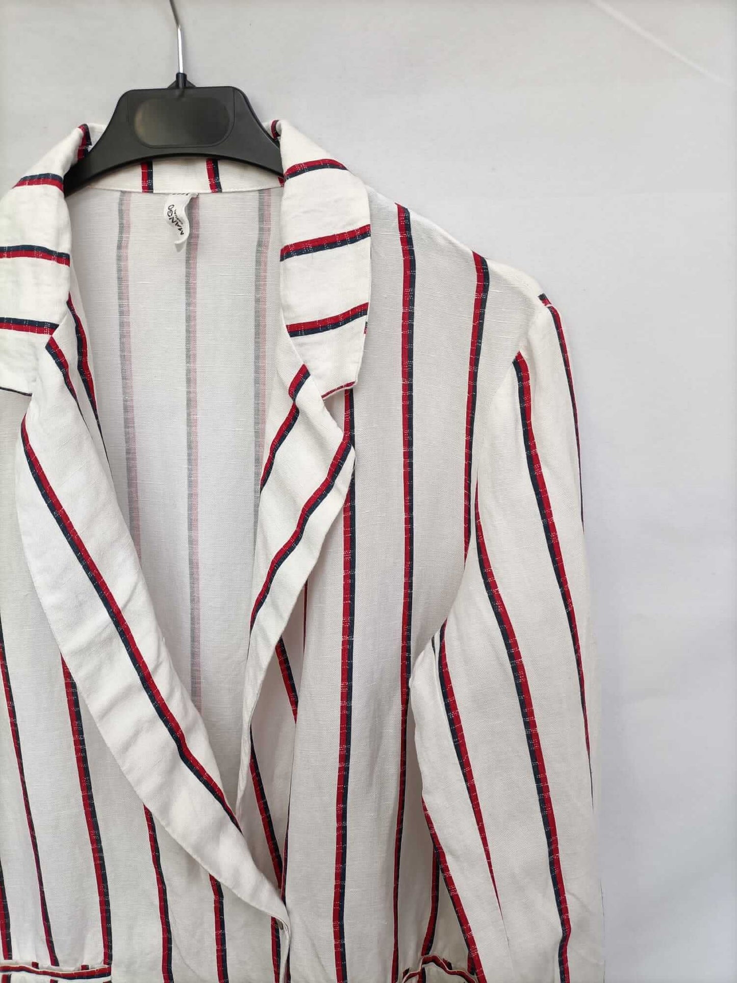 MANGO. Blazer blanca rayas T.m