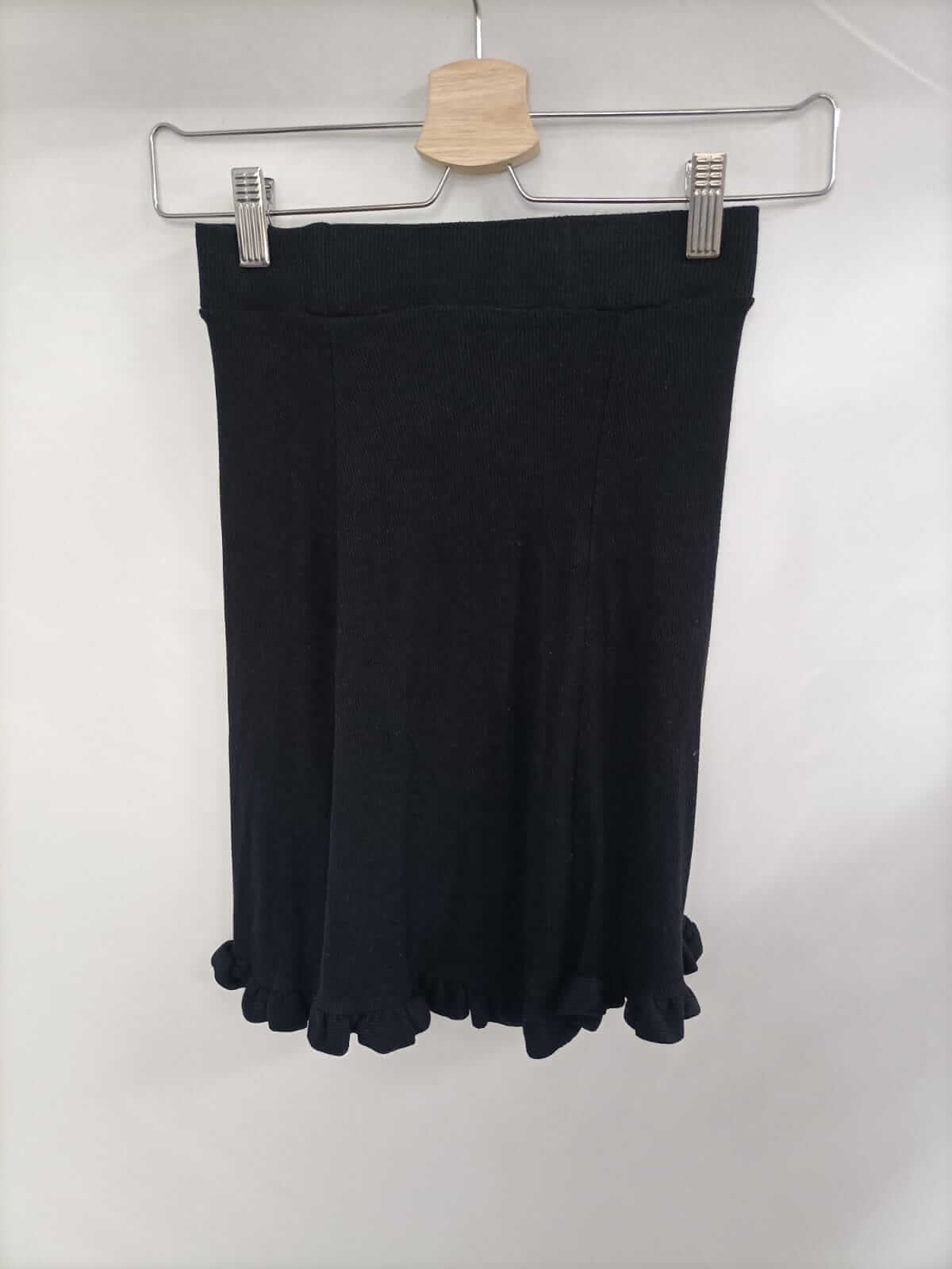 SHANA. Black knit skirt T.xs
