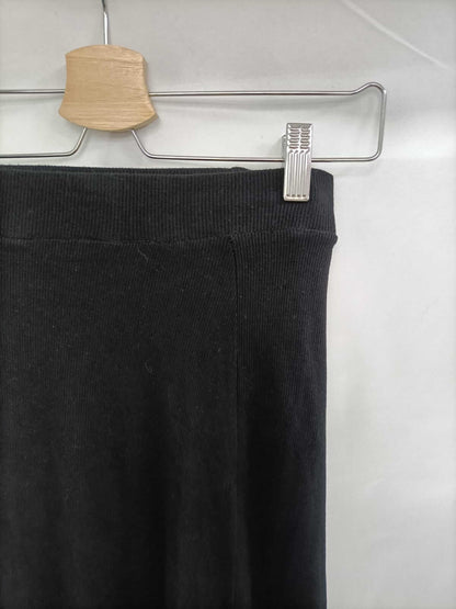 SHANA. Black knit skirt T.xs