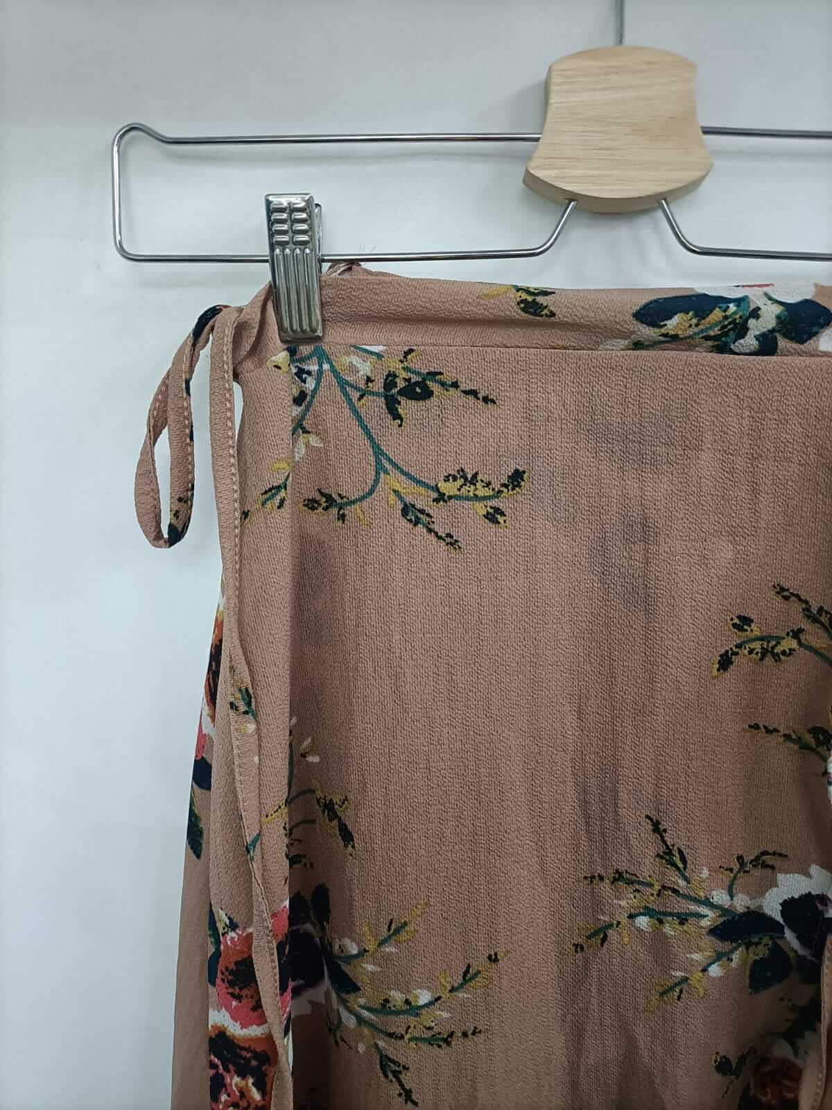 OTRAS. Falda nude flores T.s