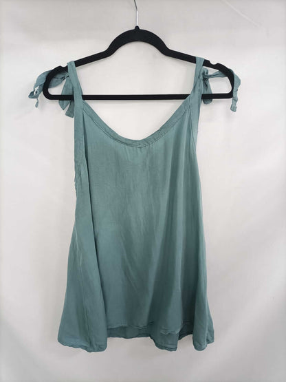 OTRAS. Top verde agua tu (m/l)