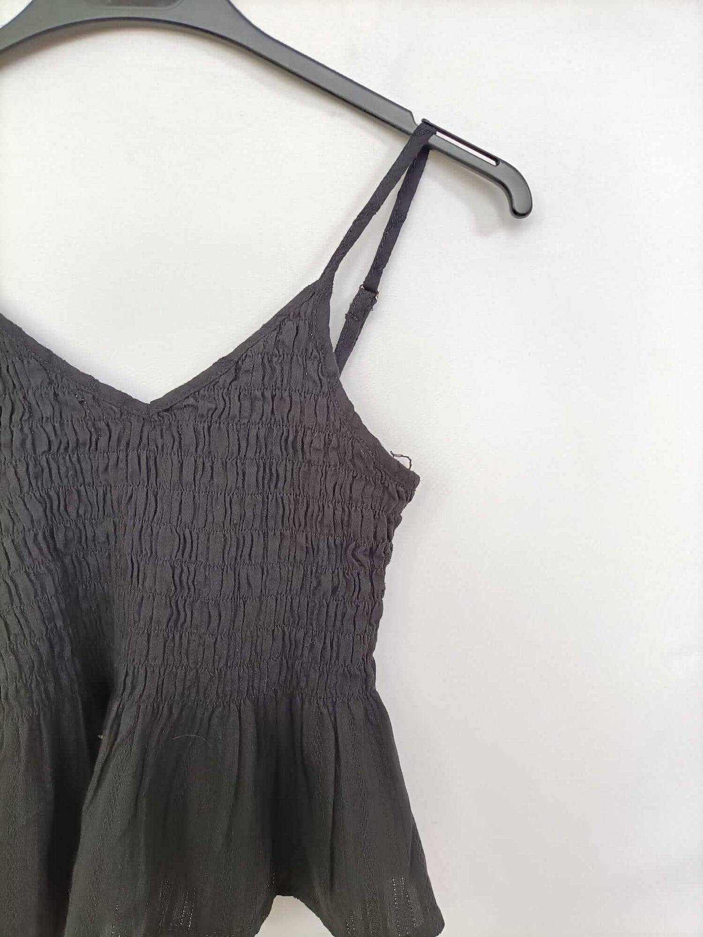 SHEIN.Top  negro nido de abeja T.s