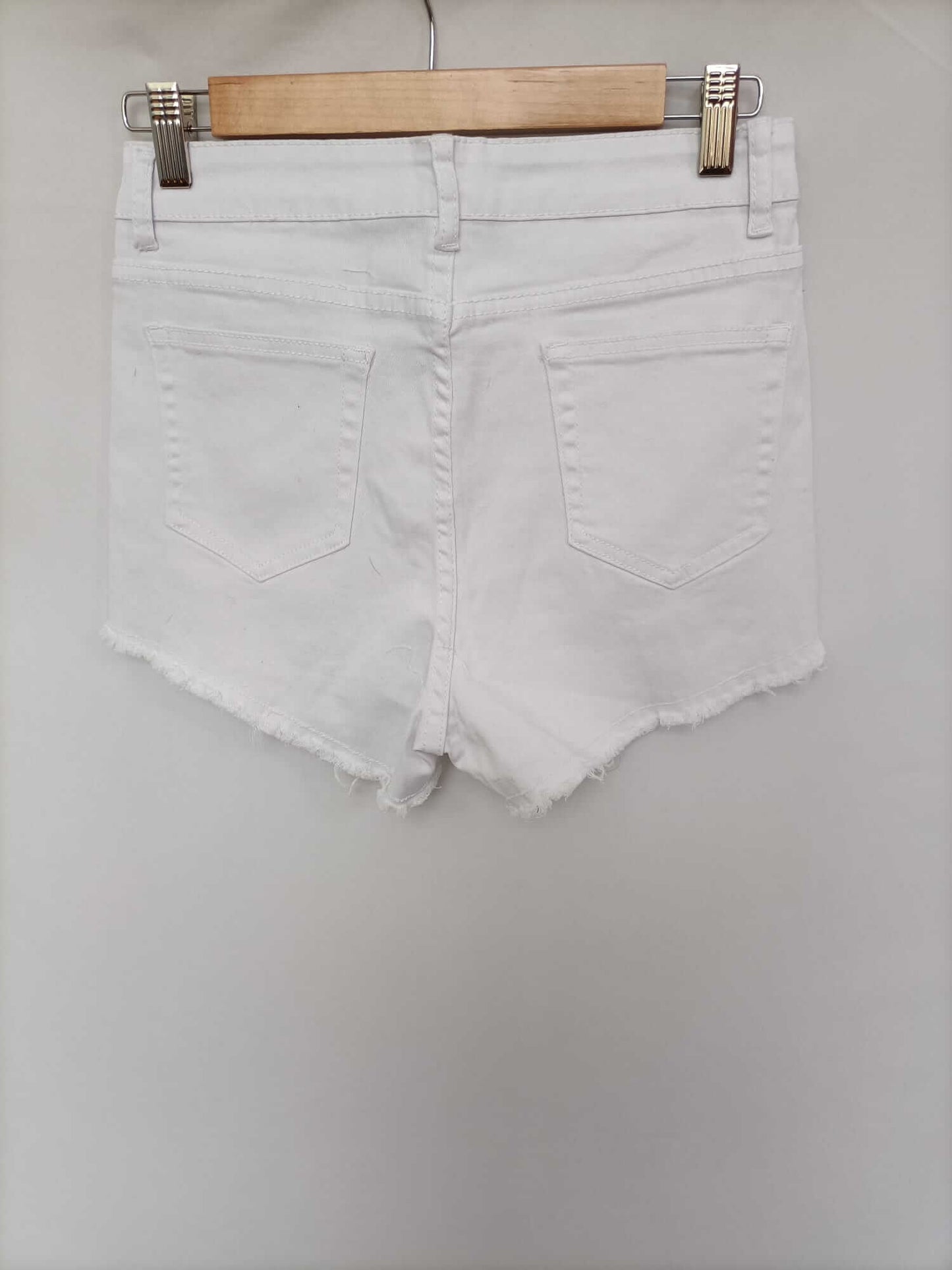 SHEIN. Shorts blanco T.m