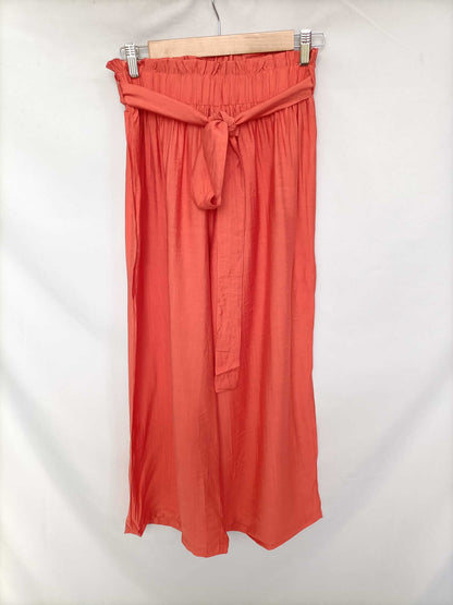 SHEIN. Pantalón culotte fluido coral T.s