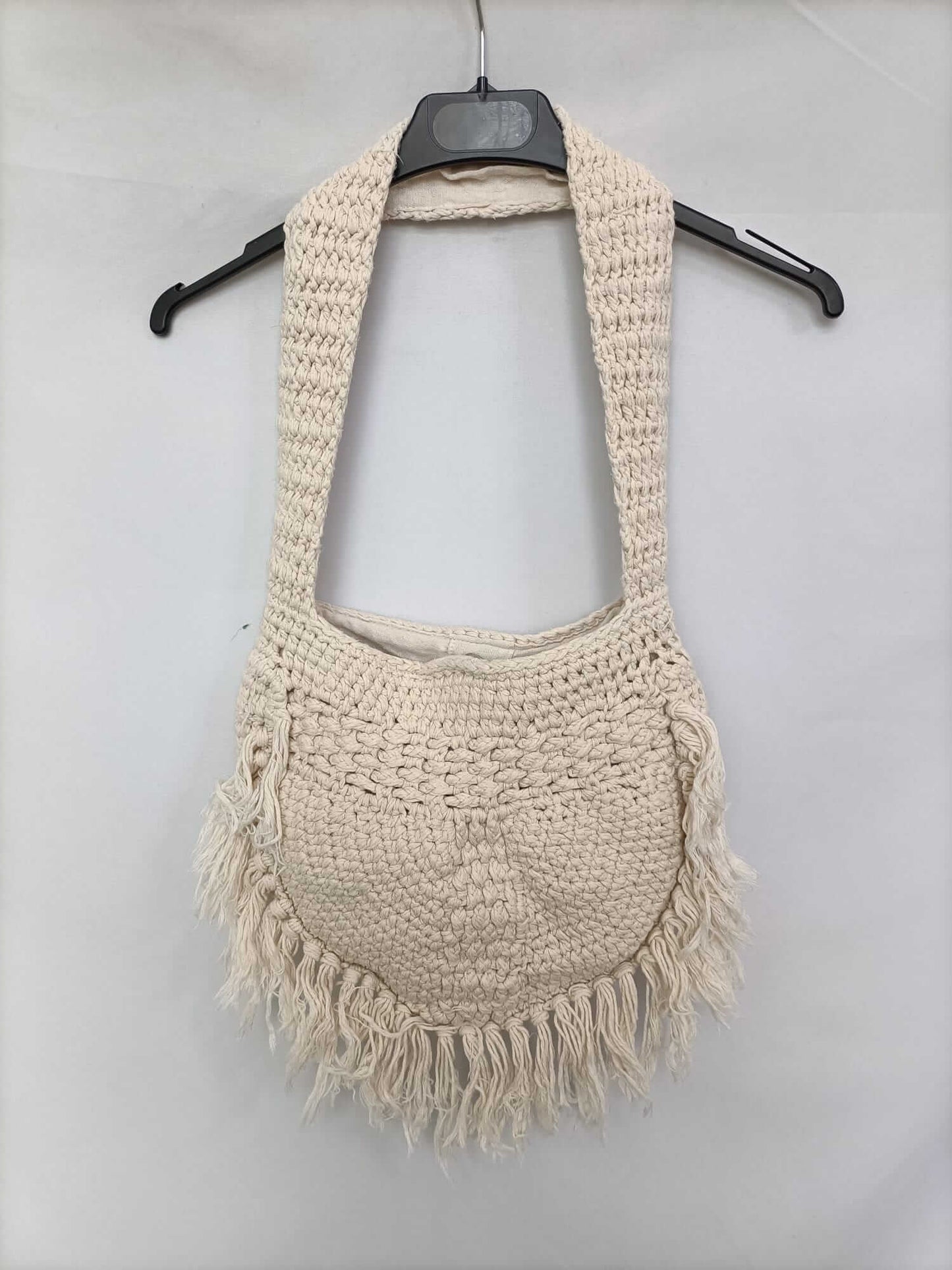 SHEIN. Beige braided crochet bag