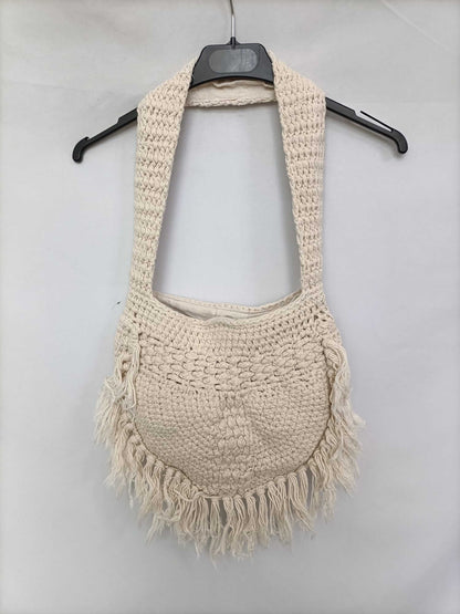 SHEIN. Beige braided crochet bag