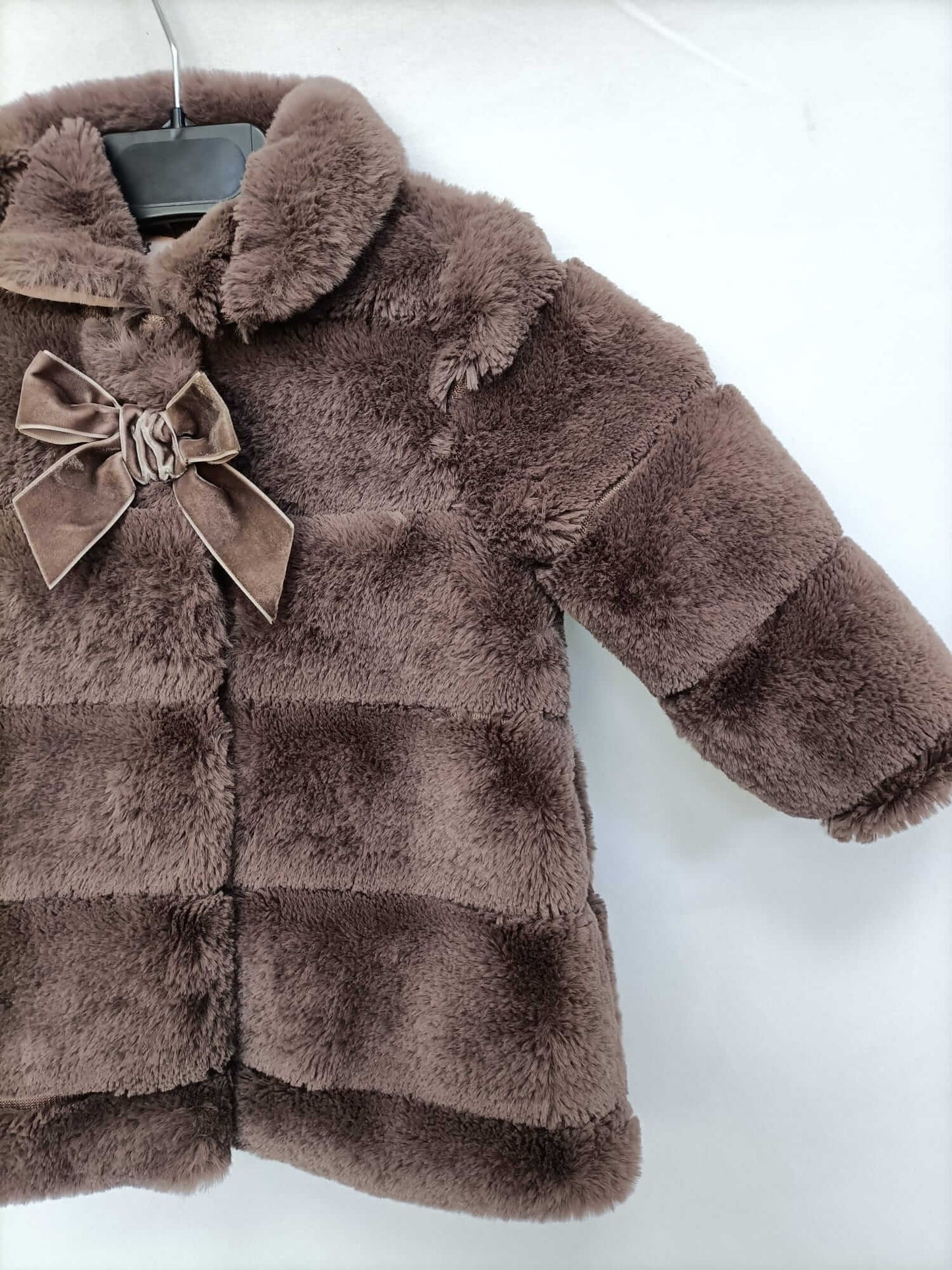 TUTTO PICCOLO.Abrigo marrón pelito T.12 meses