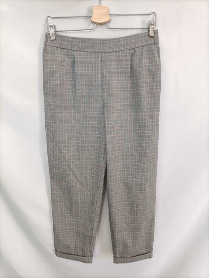 PULL&amp;BEAR. Grey checked trousers Tl