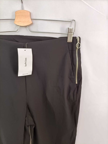 LEFTIES. Black Lycra pants, size XL