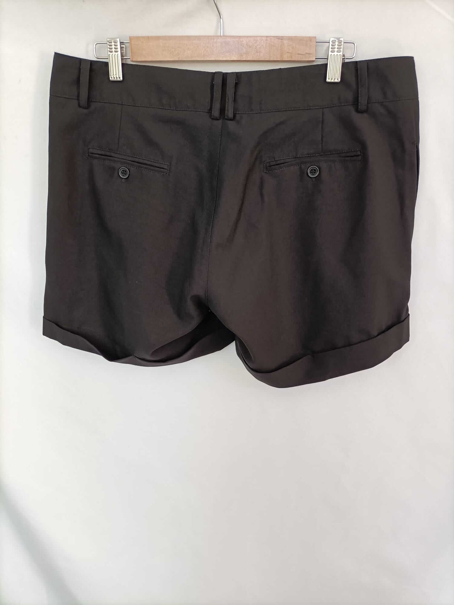 URBAN CRM. Shorts negro fluido T.46