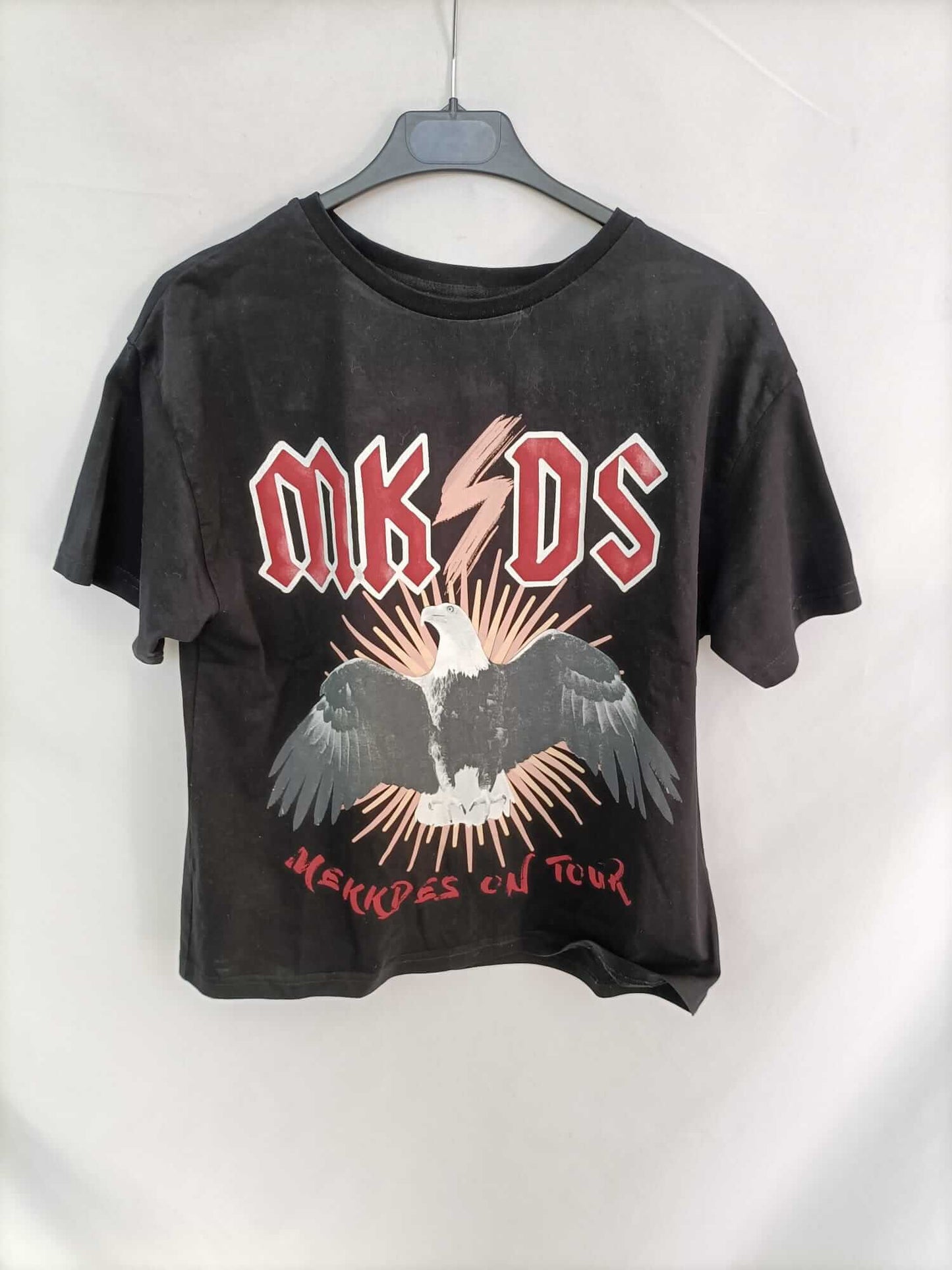 MEKKDES. Camiseta negra roquera T.xs/s