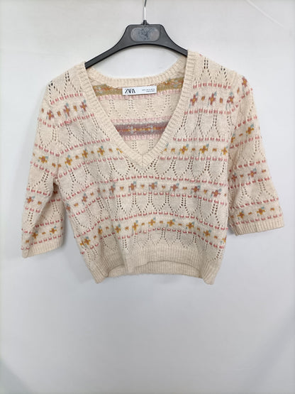 ZARA. Beige Ts printed sweater