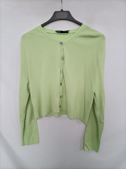 ZARA. Rebeca elástica verde T.s