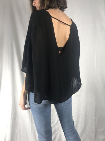 ZARA. Top negro capa T.s