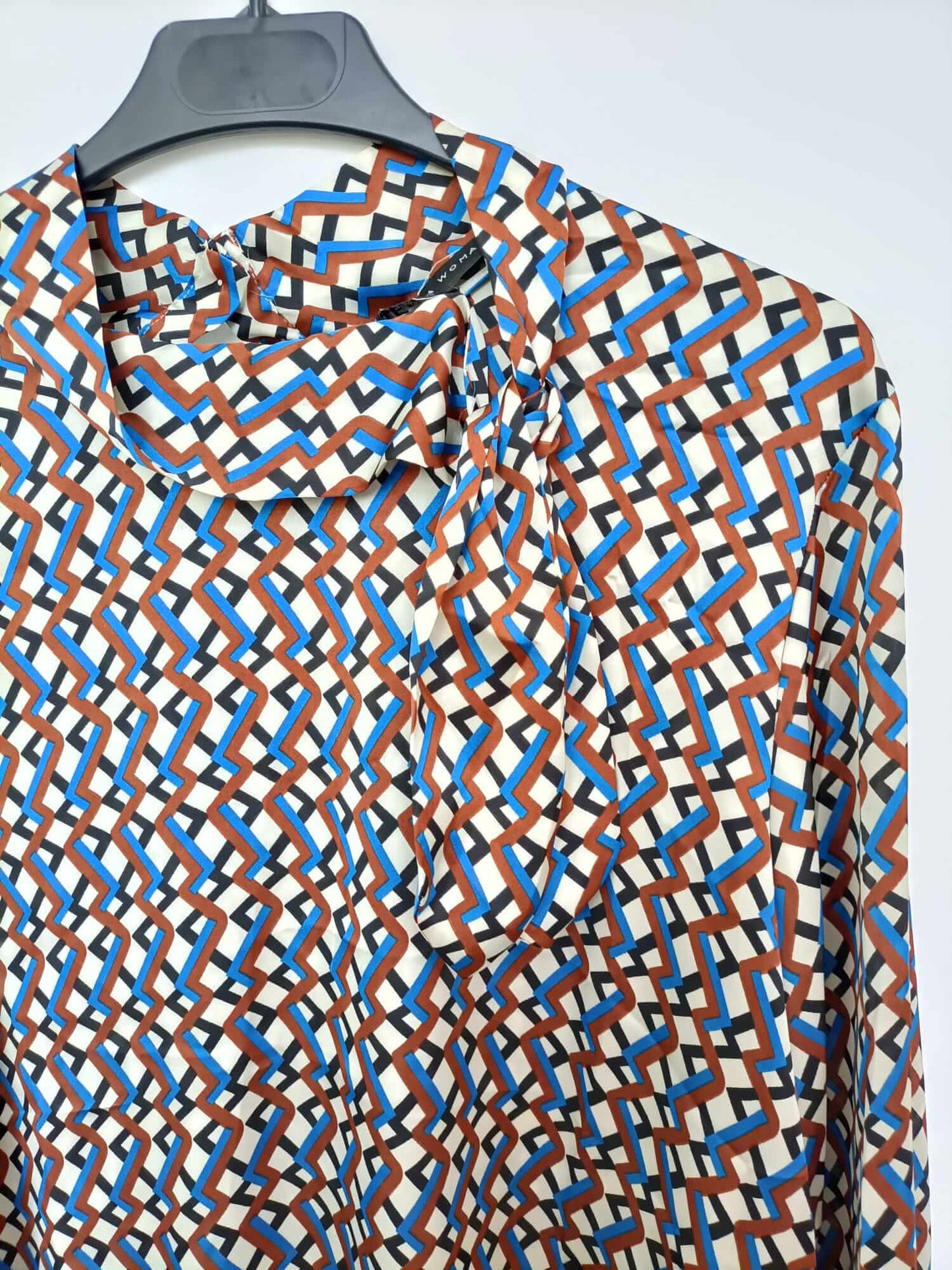 ZARA. Blusa reto lazada T.m