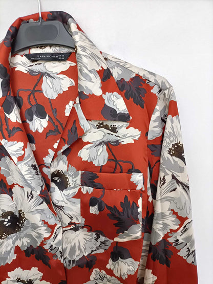 ZARA. Blusa flores pijamera T.xs