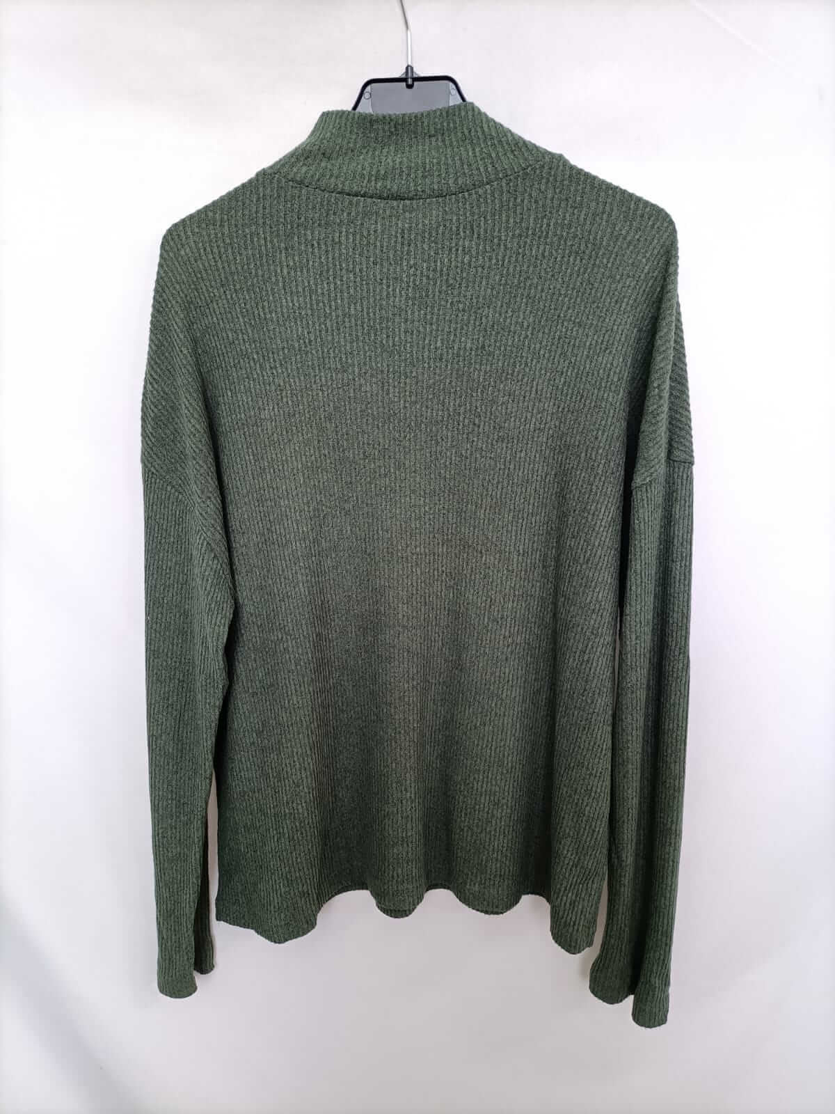 STRADIVRIUS. Jersey verde botones T.m