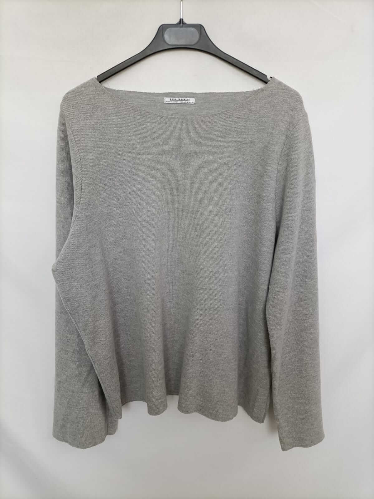 ZARA. Jersey gris canalé T.m