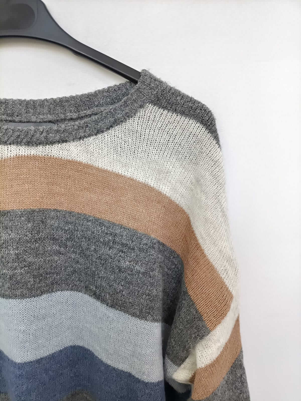 AZALEA. Striped sweater (s/m)
