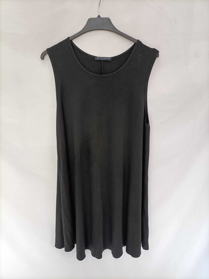 BRANDY MELVILLE. Vestido corto negro Tu (S/M)