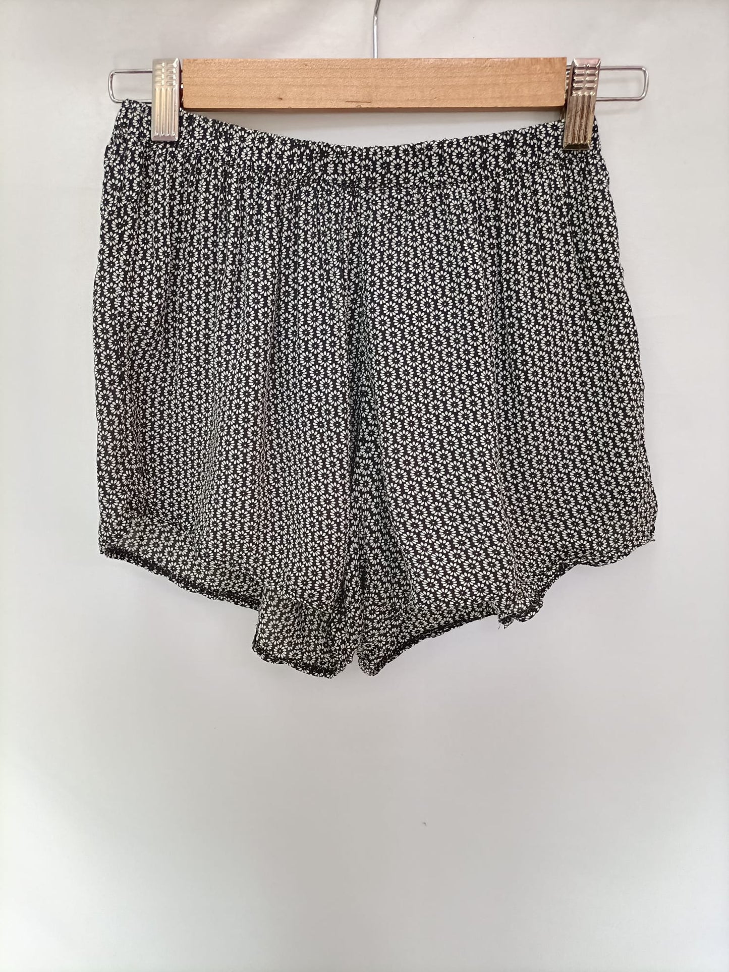 BRANDY MELVILLE.Shorts negros T.s