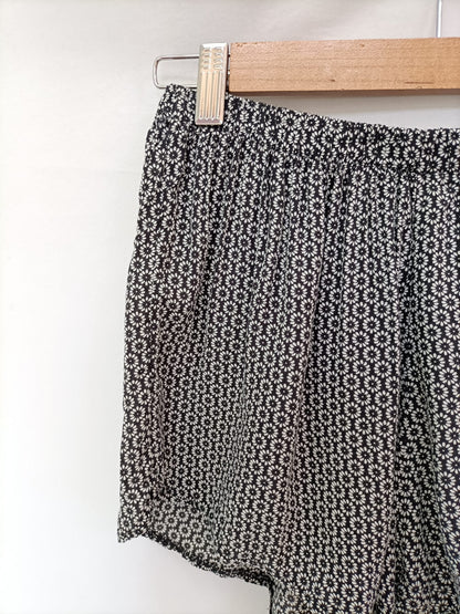 BRANDY MELVILLE.Shorts negros T.s