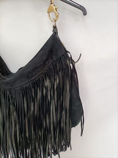 UTERQÜE.Bolso negro piel fecos (TARA)